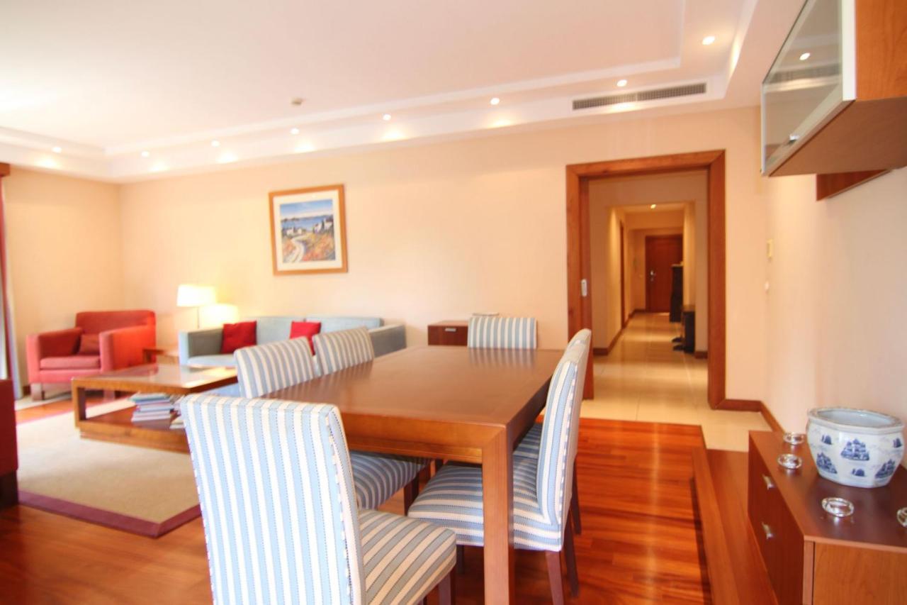 Classic 2Bdr Apartment Near Beach By Lovelystay Лагоа Екстериор снимка