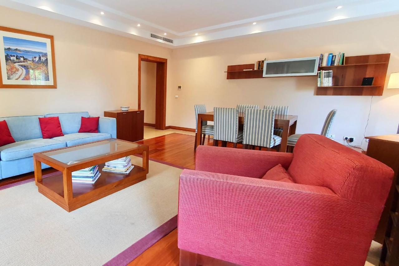Classic 2Bdr Apartment Near Beach By Lovelystay Лагоа Екстериор снимка